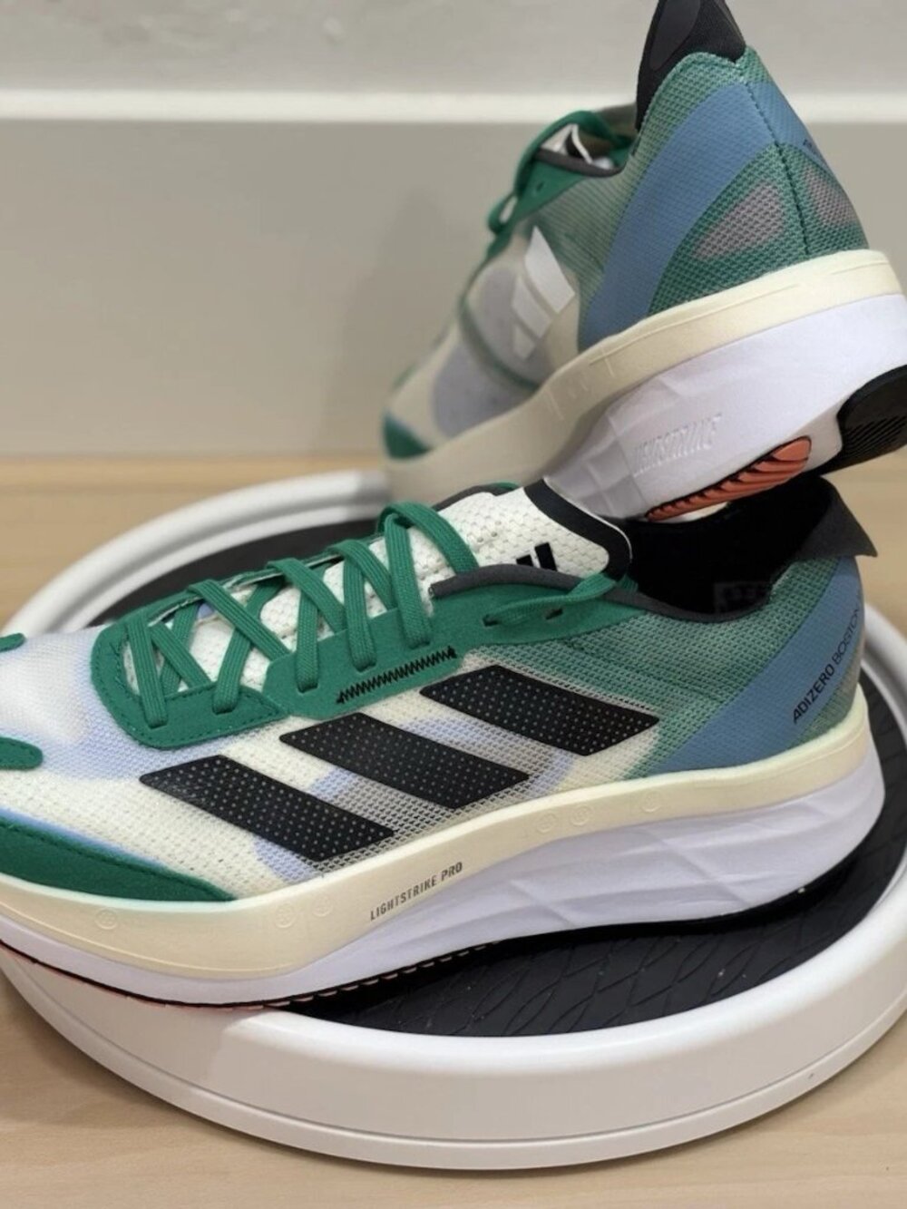 Adidas Boston 11 Running Shoes, Men's 8.5, Gym, Workout, Trainer, Sneaker